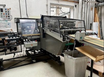Gathering machines